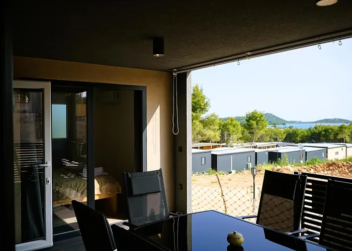 بيت للعطل Homes With Pool -