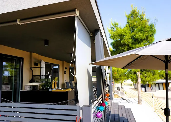 Homes With Pool -