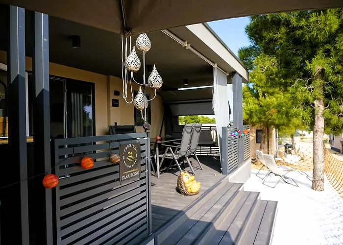 Homes With Pool - بيت للعطل *