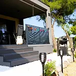 Homes With Pool - 펜션 드라게