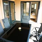 Homes With Pool - 드라게
