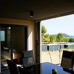 펜션 Homes With Pool -