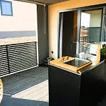 Homes With Pool - 펜션 *