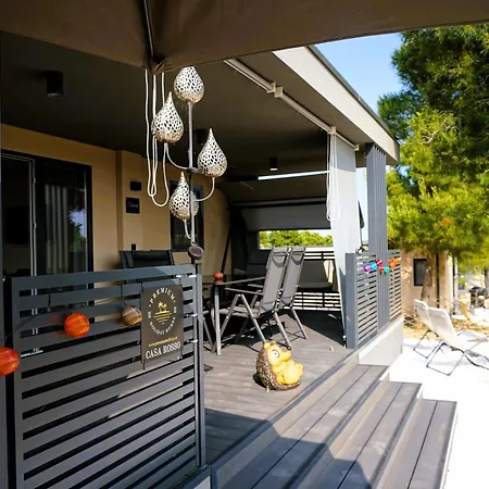 Homes With Pool - Feriehus *